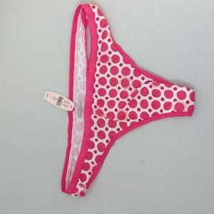 NWT Victoria's Secret low-rise thong L